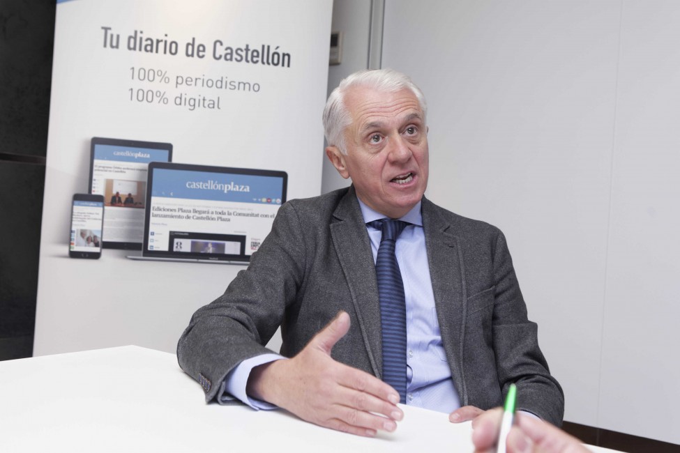 Manuel Altava, en la sede de Castellón Plaza, durante la entrevista. (Fotos: ANTONIO PRADAS) - 