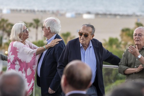Cena de homenaje a Francisco Camps en el edificio Veles e Vents de València (Fotos: Marga Ferrer)