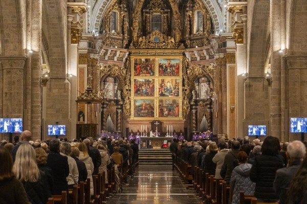 El Arzobispado pide a las familias de las víctimas de la Dana que contacten por teléfono para asistir al funeral