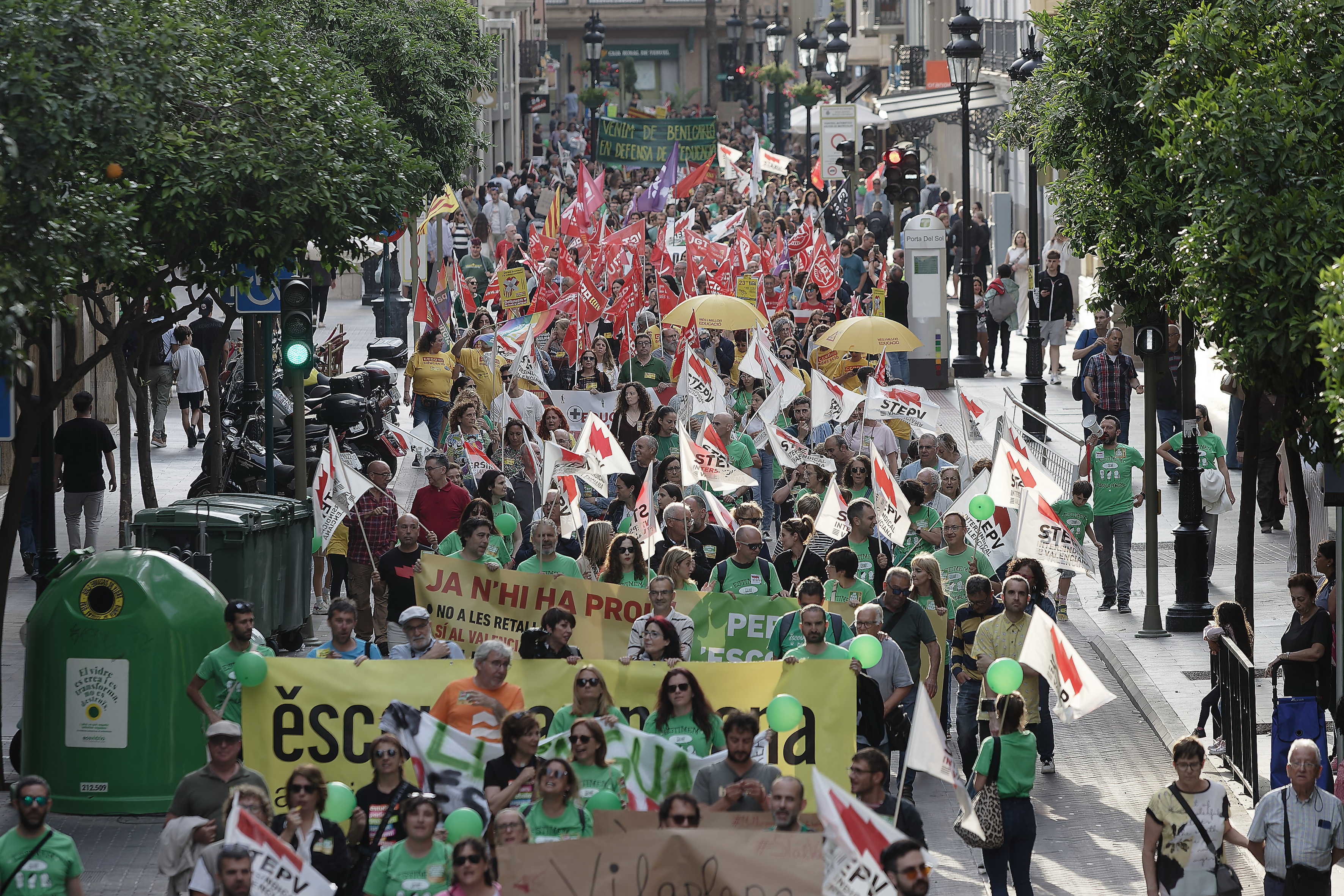 Manifestación por la educación pública en Castelló (Fotos: Antonio Pradas)