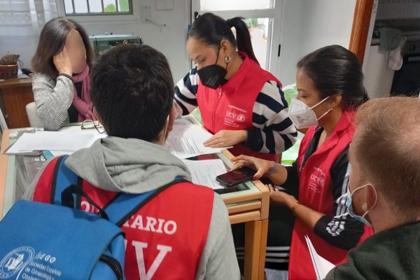 La UCV crea un asistente virtual gratuito para facilitar la tramitación de ayudas a los mayores afectados