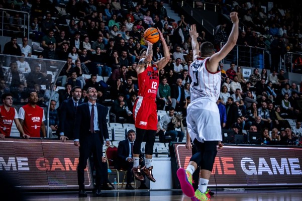 El UCAM CB está virtualmente en el top 16: el Manisa debería enjugarle un triunfo y 52 puntos