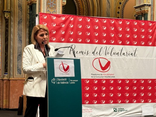 Camarero agradece la labor de los voluntarios tras la riada
