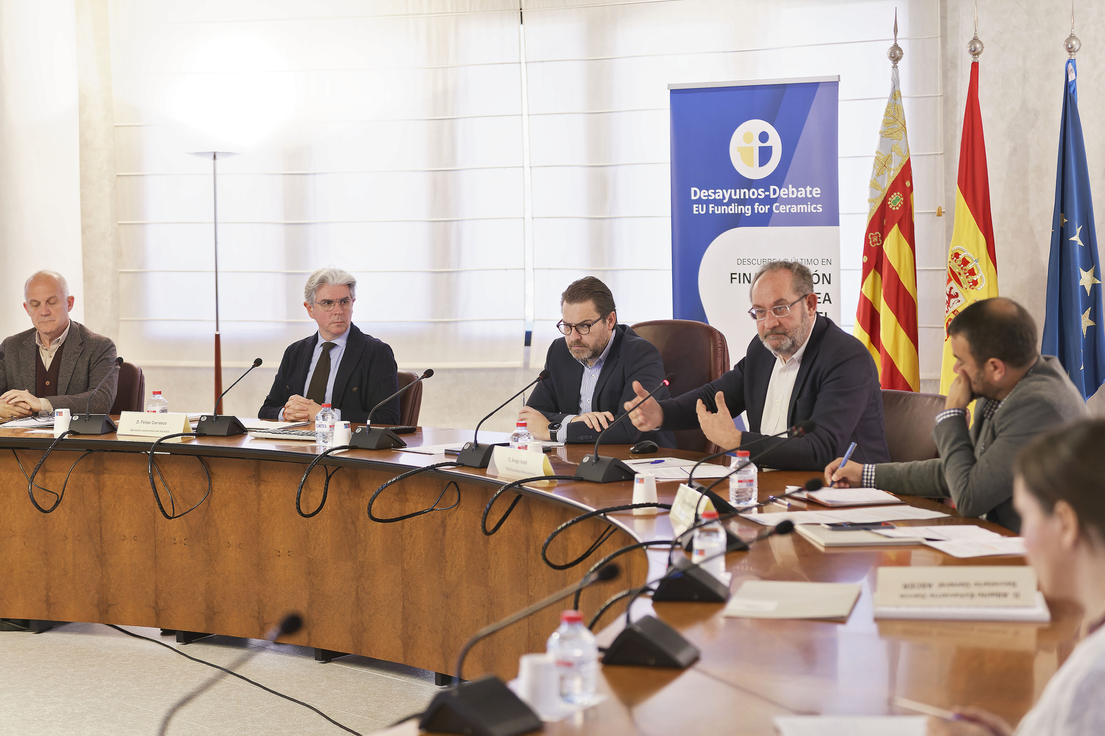 Jornada en Ascer para para la captación de financiación europea para el azulejo (Fotos: Antonio Pradas)
