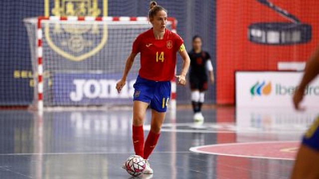 La selección española femenina gana a Italia con dos goles en el tramo final en San Pedro del Pinatar