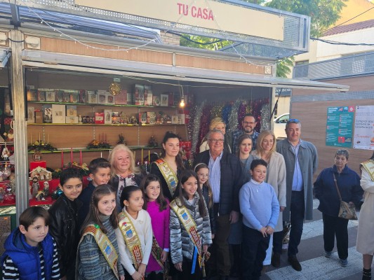 Oropesa celebra su Mercadillo Navideño con una amplia programación familiar
