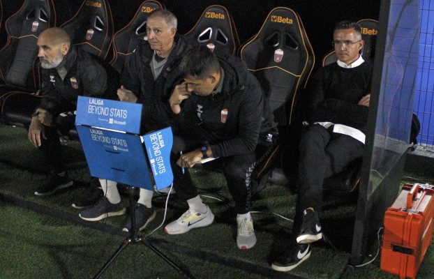 Siete puntos de quince ante rivales directos