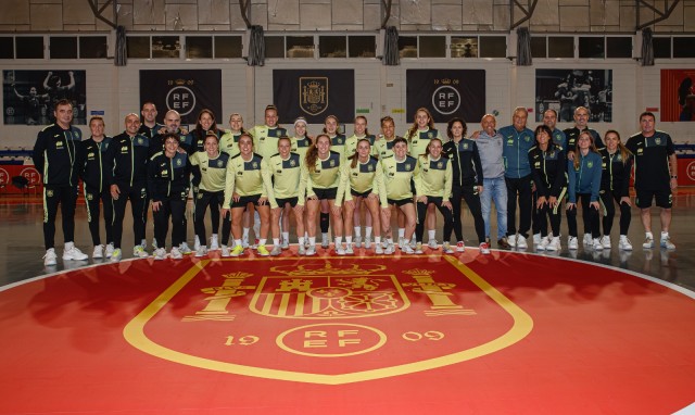 España juega ante Italia en la Región preparando la fase de clasificación mundialista 