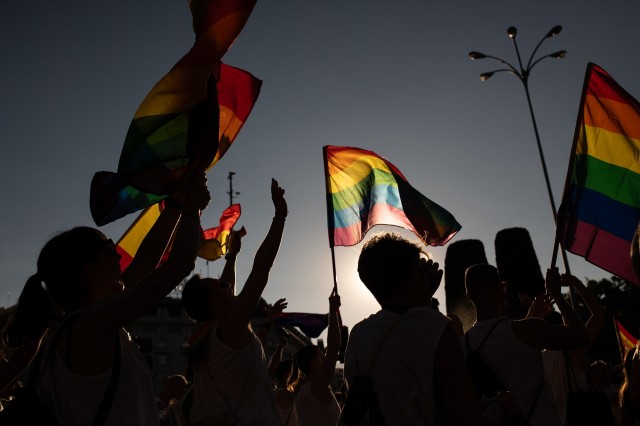 El TS avala que se coloque la bandera LGBTI en edificios públicos el Día del Orgullo