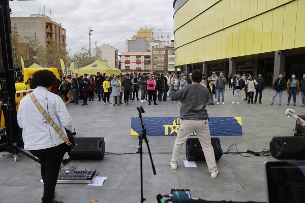 El Villarreal se queda sin la victoria en el descuento (Fotos: Carme Ripollés)