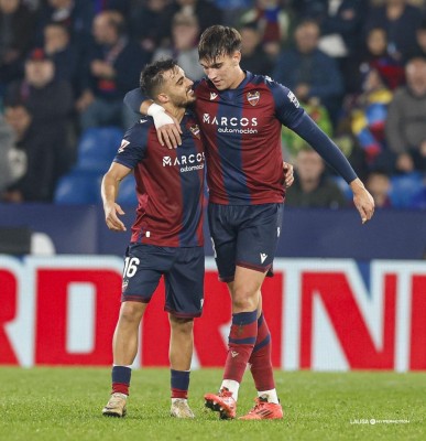 Carlos Espí ya suma cuatro tantos y marca un gol cada 35 minutos