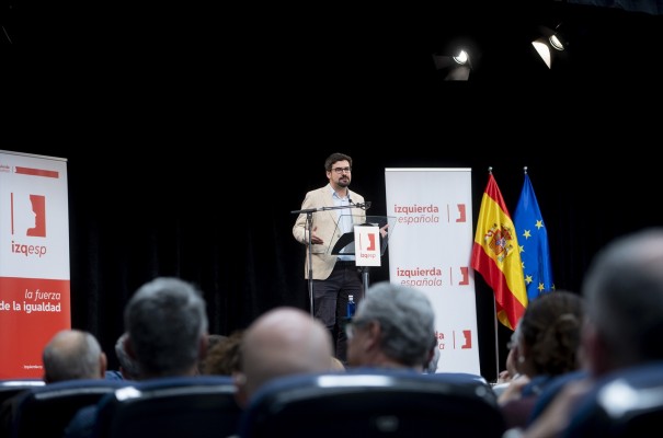 Ocho tesis de Izquierda Española