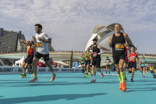 Maratón de València dona más de 189.000 euros a los afectados por la Dana