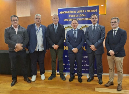 Más de 100 mandos de Policía Local participan en la Asamblea de Unijempol en Castelló