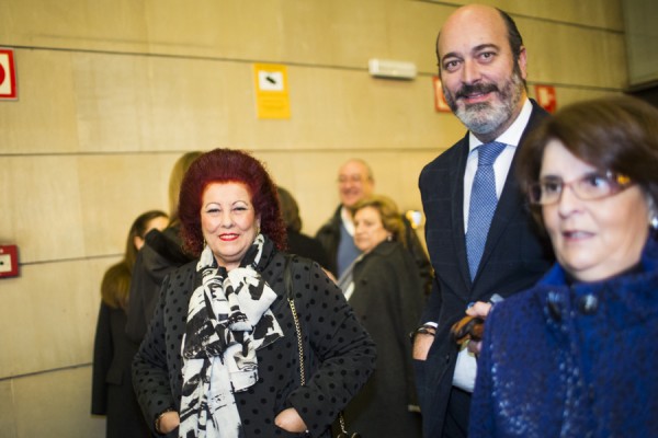 Todos los partidos piden que Císcar explique por qué continúa en el CVC 