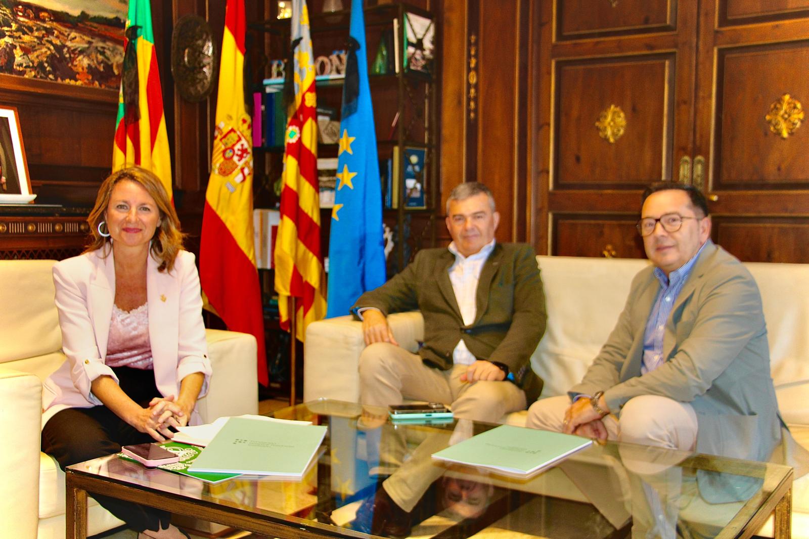 Castellón refuerza la colaboración con la Fundación Hospital Provincial para avanzar en la investigación oncológica