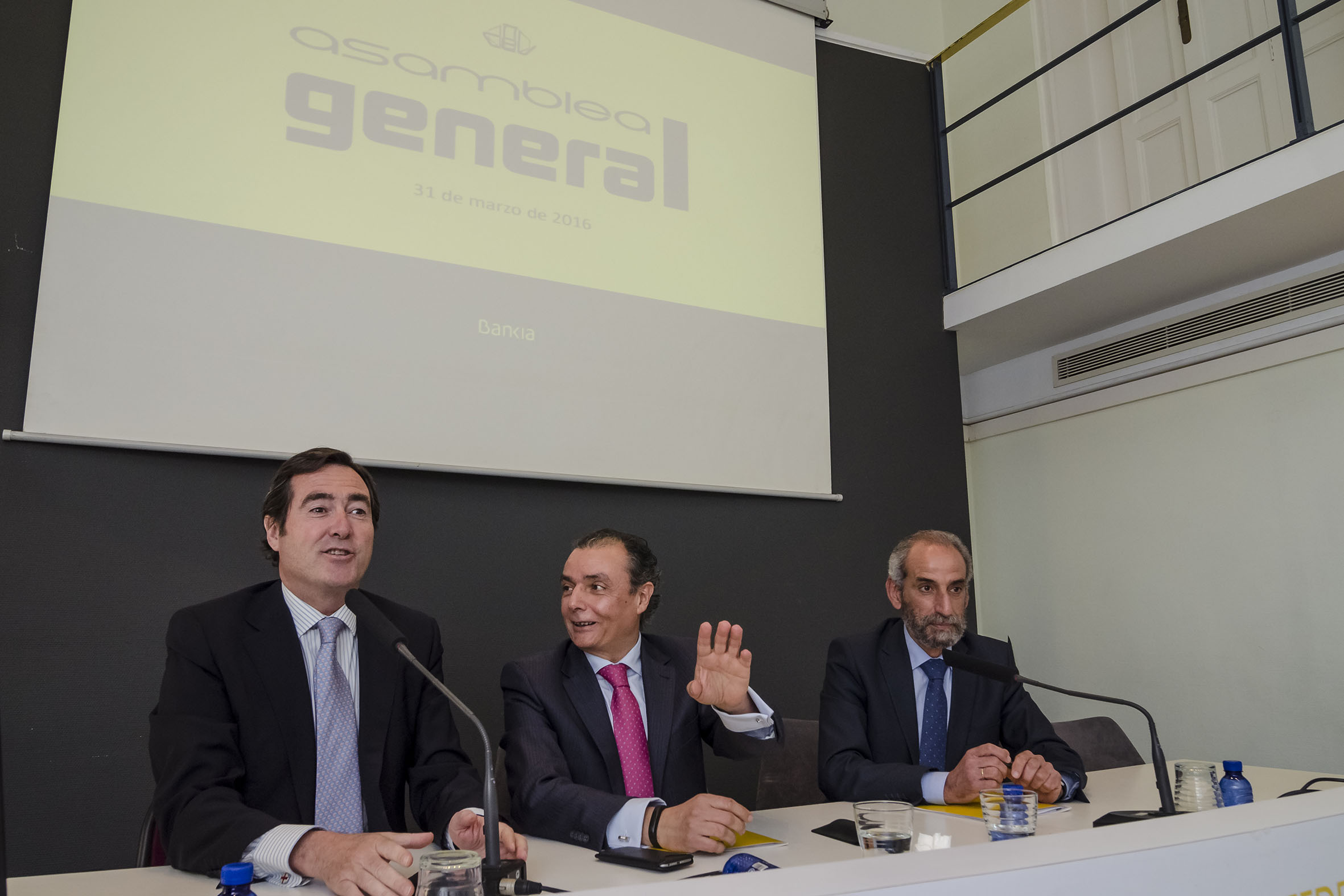 Antonio Garamendi, Salvador Navarro y Miguel Ángel Javaloyes. - 