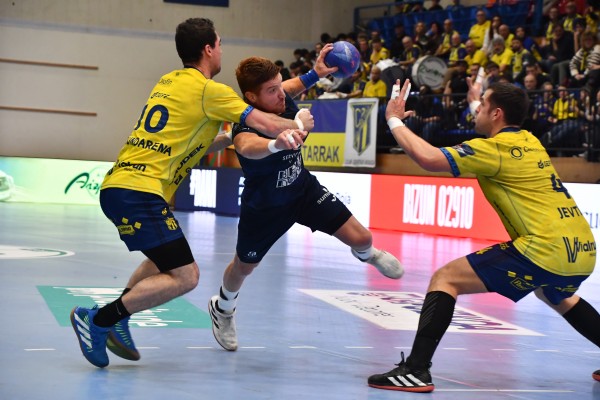 El Servigroup Benidorm iguala su peor racha de derrotas en la Liga Asobal
