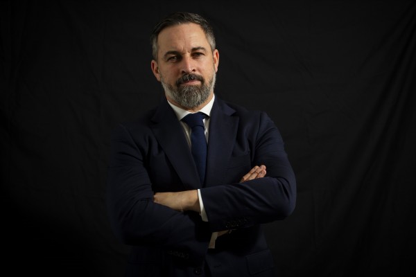 Abascal dice que la negociación de los presupuestos en las CCAA va 