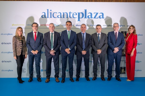 Así fue la presentación del Anuario Empresarial 'Tierra de empresas' de 'Alicante Plaza' (Fotos: Rafa Molina)