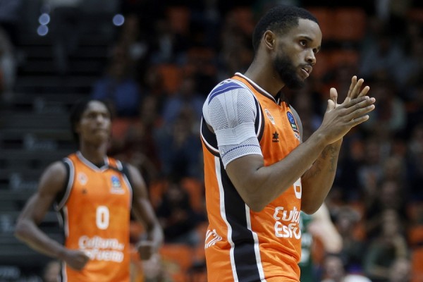Un necesitado Baskonia pone a prueba el buen momento de Valencia Basket
