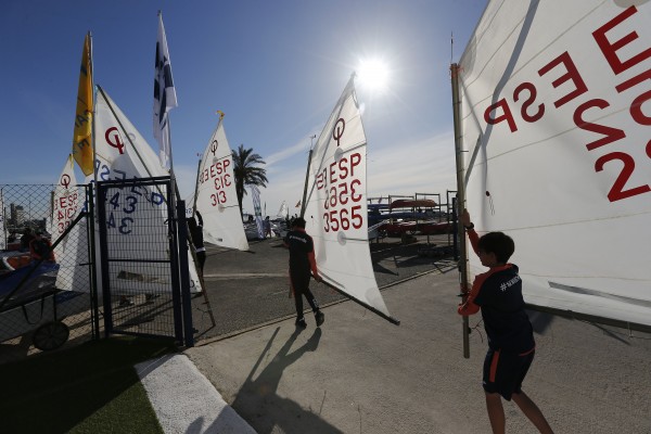 La 58ª Semana Náutica de Alicante arranca con dos fines de semana de alta intensidad