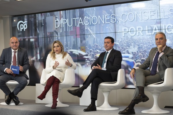 Barrachina aborda la atracción de inversión a los pueblos en la 27 Intermunicipal del PP este sábado 