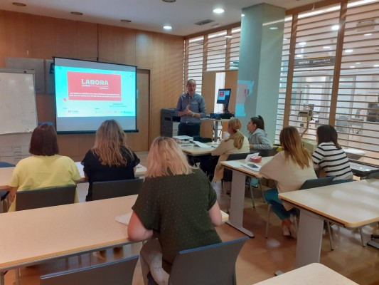 Labora Emprén Cooperatiu asesora a 76 personas desempleadas y ayuda a crear 4 cooperativas en Castellón