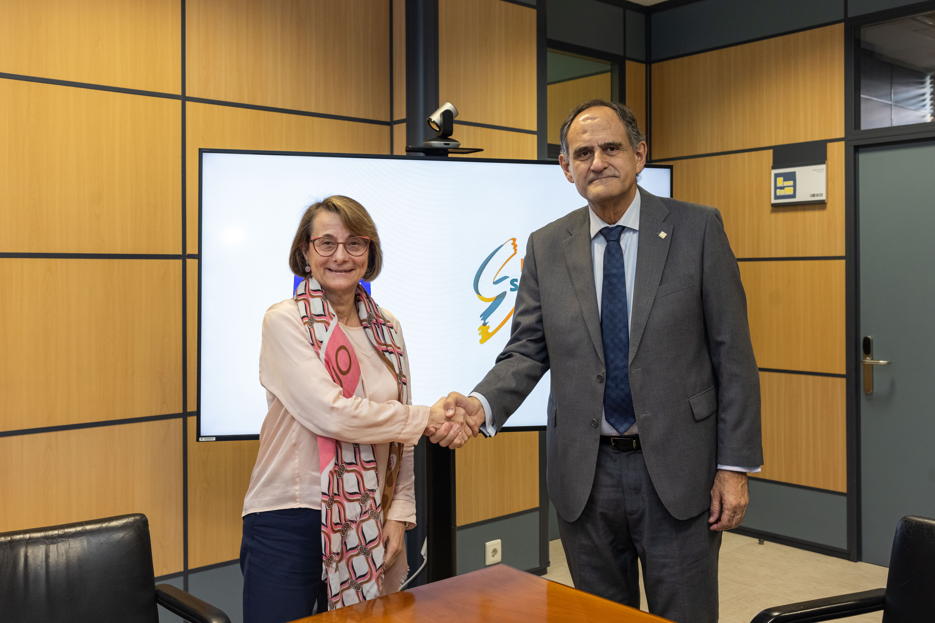 La UJI y Semergen colaborarán para impulsar la investigación y la formación en el ámbito de la salud


