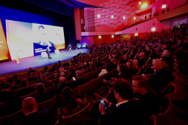 Más de 1.300 empresarios inundan el Villegas en la IV edición del CEO Congress (Fotos: CPM IMAGEN)