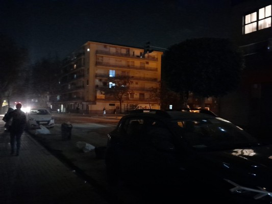 Alfafar, sumido en la oscuridad un mes después de la Dana: 