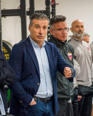 Miguel Ángel Gómez por fin firma con el Eldense y Timo Boll trae al central Filip Benkovic a prueba