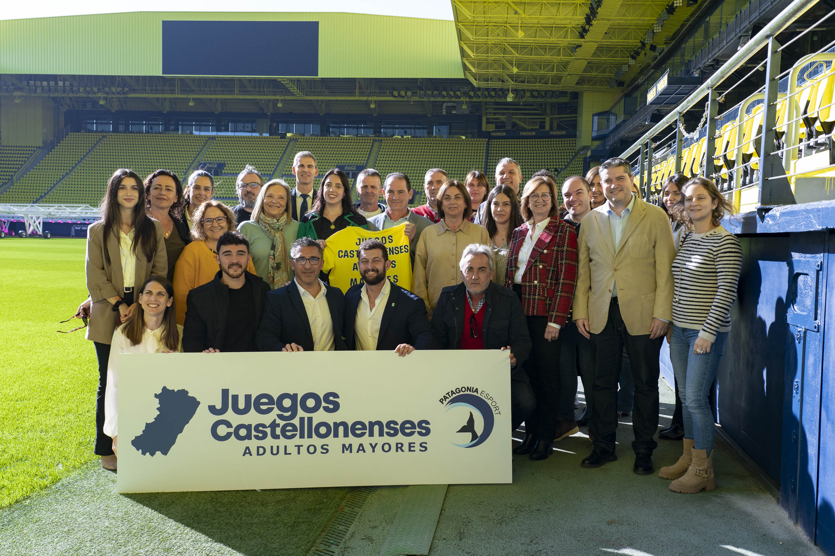 El Estadio de La Cerámica acoge la presentación de los VI Juegos Castellonenses Adultos Mayores
