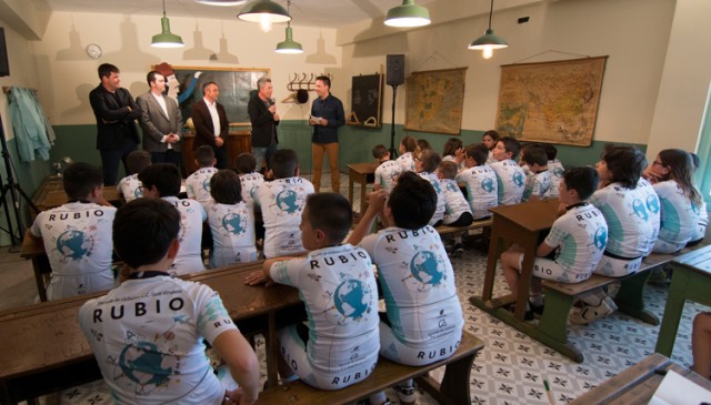 La Escuela Guti Vinalesa – Rubio inaugura su nueva etapa en el ciclismo