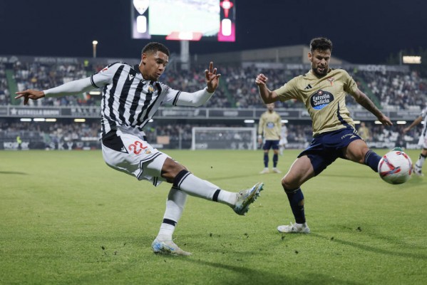 El CD Castellón se atasca en Castalia
