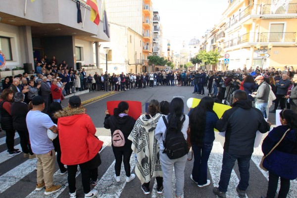 Familiares de víctimas de la explosión en una fábrica de Ibi reclaman justicia y saber qué sucedió
