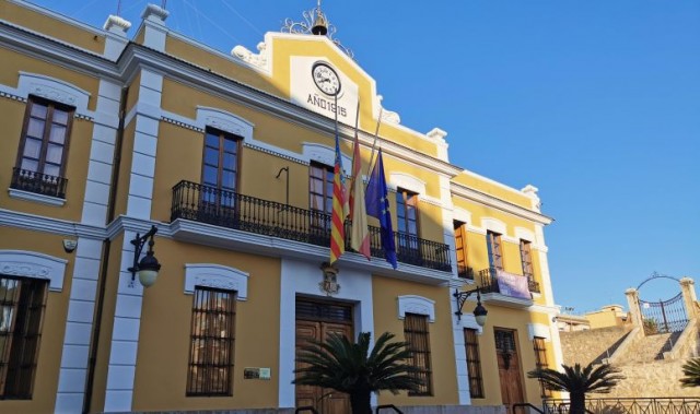 El Ayuntamiento de Burjassot aprueba una moción de apoyo a los municipios afectados por la Dana