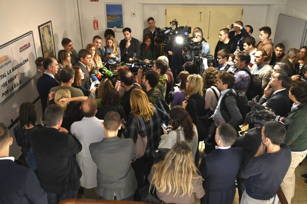 Mazón intenta sacar el foco de la Dana: su primer acto, una visita inoportuna e irrelevante a Castelló