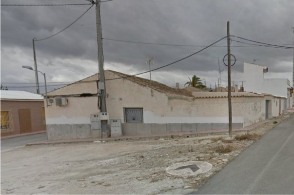 Orihuela destina 14.400 euros a dotar de alumbrado la pedanía de Torremendo