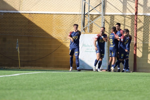 El UCAM CF busca consolidar el liderato de Segunda RFEF ante el San Fernando en Murcia