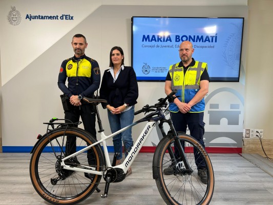 Elche lanza una campaña de recogida de bicicletas para afectados por la Dana de Valencia