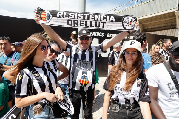 La victoria del CD Castellón frente al Dépor y el ambiente en Castalia (Fotos: Ángel Sánchez)