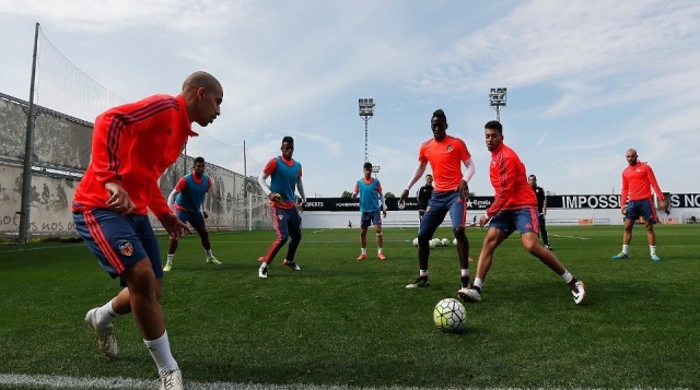 El Valencia CF vuelve al trabajo tras la derrota ante Las Palmas