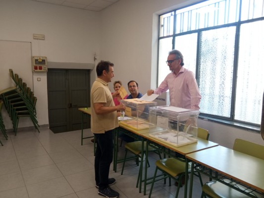 Así votan en la Región: ciudadanos y políticos acuden a las urnas en las elecciones del 28M (Fotos: MURCIA PLAZA)