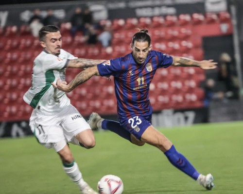 El Eldense firma peores números que hace un año tras superar el primer tercio liguero
