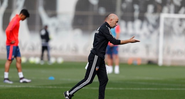 El Valencia agudiza su crítica situación en un duro calendario final de Liga