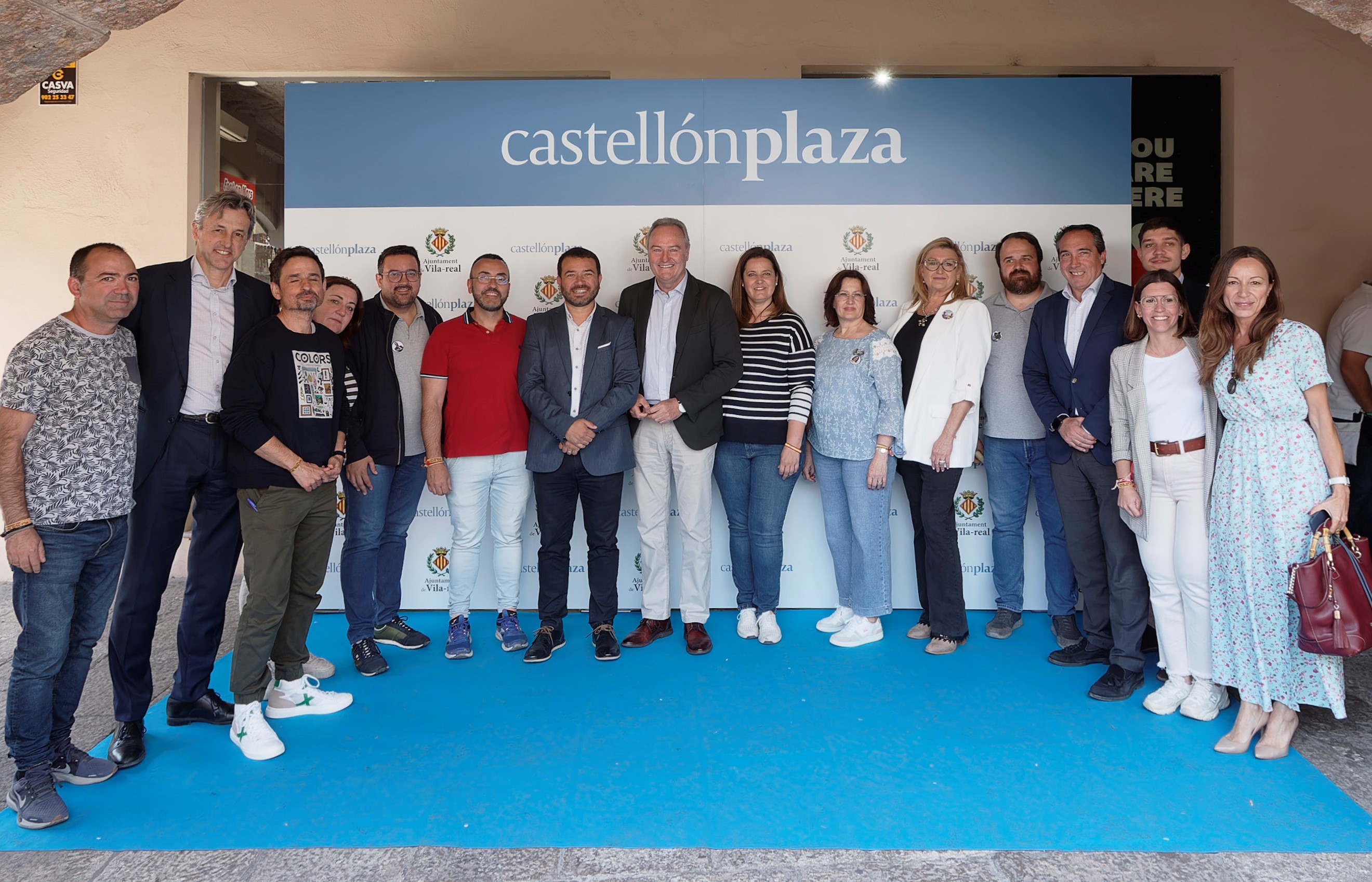 Primer dia de la bodegueta de 'Castellón Plaza' a les festes de Sant Pasqual (Fotos: Antonio Pradas)
