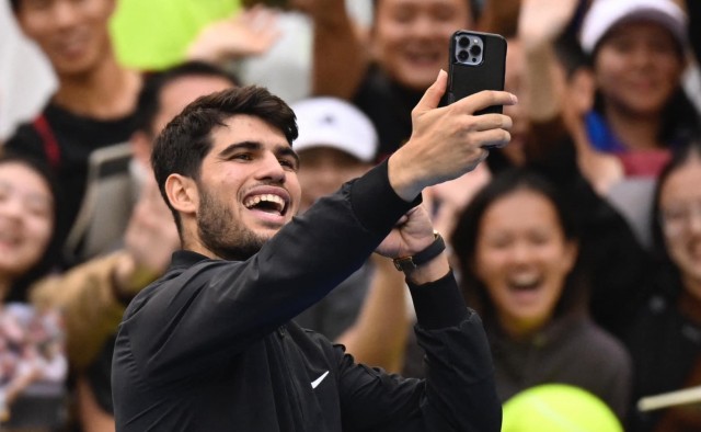 Alcaraz cerrará el año con dos exhibiciones ante Shelton y Tiafoe en Estados Unidos
