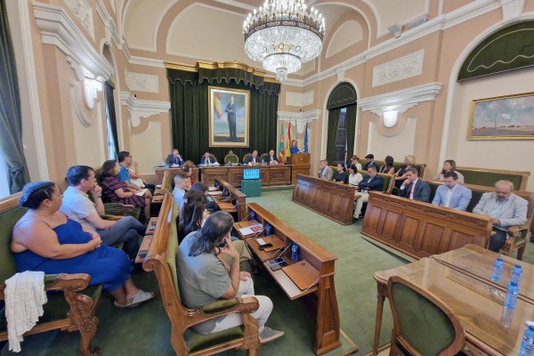 Castelló leerá cada año en noviembre los nombres de las mujeres asesinadas pese al rechazo de Vox