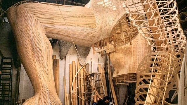 València sube un 10 % las ayudas a comisiones con su artista fallero afectado por la Dana
